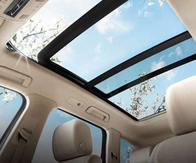 Car Sunroof Maintenance Tips आपके पास भी है सनरूफ वाली कार तो मेंटेन